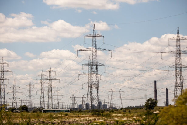 bolojan acuza blocarea accesului in energie prin autorizatii scriptice pentru firme fara angajati sunt tot felul de complicitati 69f32b2cab0fd