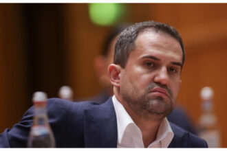 nu am detonat nicio bomba cum explica ciprian serban ca a semnat scumpirea biletelor la metrou cu o zi inainte de demisie 69ea5a494ca6f