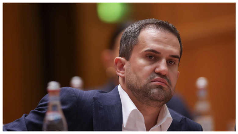 nu am detonat nicio bomba cum explica ciprian serban ca a semnat scumpirea biletelor la metrou cu o zi inainte de demisie 69ea5a494ca6f