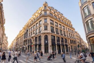 revolut isi va deschide primul sau magazin fizic in barcelona magazinul nu va fi o sucursala bancara traditionala 69f08a71dc59c