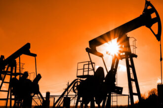 sfarsitul petrolului socul global se intensifica 53 de natiuni se reunesc pentru a planifica viitorul fara combustibili fosili 69eefc1f5a9c7