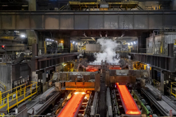 tranzactia prin care umbrarescu intentioneaza sa preia activele arcelormittal hunedoara sa a fost autorizata de consiliul concurentei 69d6c4e024e7c