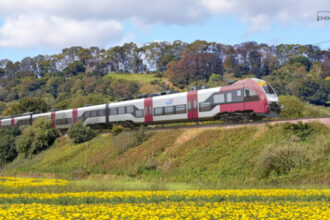 video ministrul transporturilor despre trenurile pesa nu accept sa se decoloreze in triajul garii obor caut metode sa le dam drumul 69f0e398c5f11