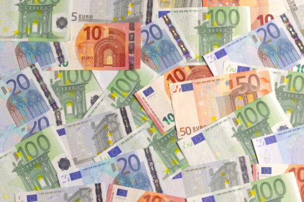 aproape 2 miliarde de euro cash au tranzitat granitele romaniei intre 2024 2025 raport fluxuri repetitive riscuri de spalare de bani 6a05865b0784b