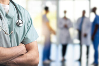 ce venituri vor avea medicii in 2027 reforma salarizarii aduce cresteri de salarii si reduce diferentele dintre spitale 6a1568d53f0d0