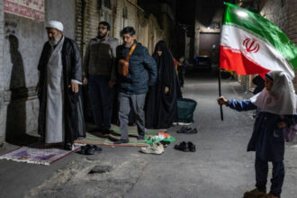cumparam doar paine si cartofi cum a schimbat razboiul viata iranienilor inflatie de peste 53 si alimente tot mai scumpe 6a054bc015529