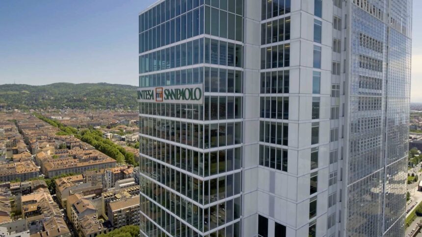 Intesa Sanpaolo, liderul italian, raportează un profit istoric în primele trei luni ale anului 2023 1 grupul italian intesa sanpaolo anunta ca a inregitsrat un profit record in primul trimestru al lui 2026 6a0c377bea080