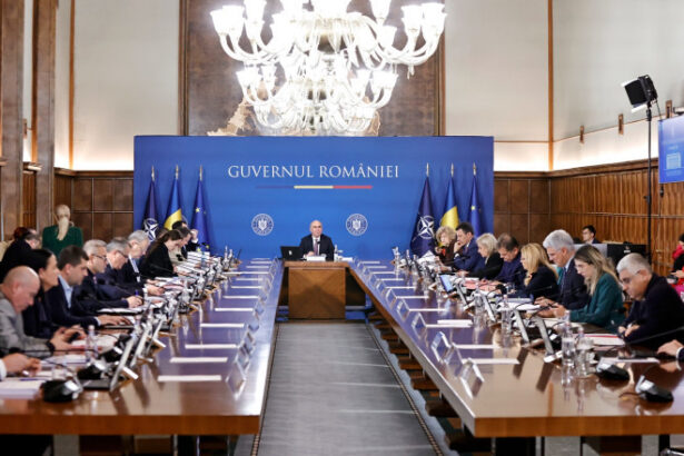 guvernul a aprobat o ordonanta de urgenta care permite trezoreriei sa ofere credite de 10 miliarde de lei pentru uat uri 69f8e8d4444bd