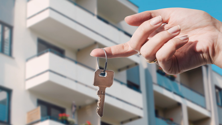 Prețuri în creștere și cerere în scădere: evoluțiile pieței imobiliare în prima jumătate a anului 2026 1 locuinte tot mai scumpe si cumparatori mai putini ce schimbari au avut loc pe piata imobiliara in prima parte a anului 2026 6a09a50f94d3c