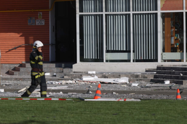 ministrul economiei acuza o campanie de dezinformare dupa incidentul de la galati sunt parte a unui razboi informational calculat 6a19a5fb034ff