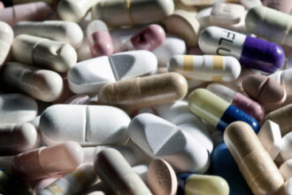 o companie farmaceutica poloneza lanseaza o oferta de preluare de 270 de milioane de euro pentru producatorul roman biofarm 6a018898c6e9f