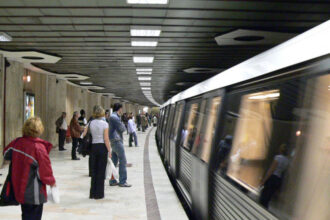 oana gheorghiu propune restructurari la metrorex nu poti cere oamenilor sa plateasca mai mult inainte sa faci curatenie in sistem 6a0c9571dae65