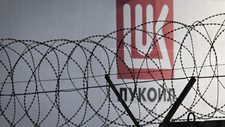 SUA prelungește termenul pentru lichidarea activelor internaționale ale Lukoil. Ce dată a fost stabilită 1 sua extind termenul limita pentru vanzarea activelor internationale ale lukoil care este data anuntata 6a1c8a907cd30