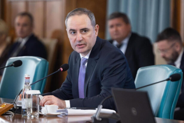 alexandru nazare companiile care se listeaza la bursa vor putea deduce suplimentar 50 din cheltuielile aferente procesului 6a3e8ff006f37