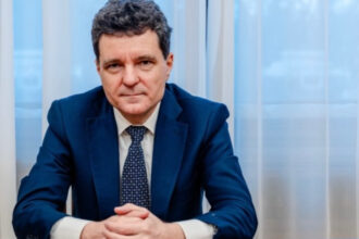 nicusor dan despre tranzitia la o economie mai verde e important sa reducem emisiile de carbon dar fara presiuni excesive 6a270d3b6eab6