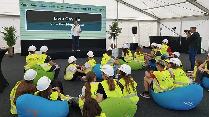 Răsăritul energiei eoliene: Green Breeze și Ansthall strălucesc la Wind Open Day 2026 1 noul val eolian prinde contur green breeze si ansthall in prim plan la wind open day 2026 6a33ba58d4201