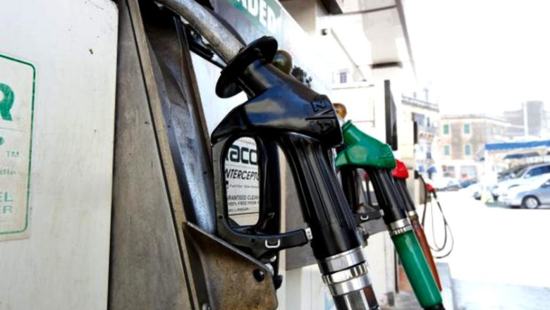 România, singura națiune din UE cu o majorare a prețului motorinei în luna mai; costul carburanților a crescut cu 30,4% față de anul trecut 1 romania singura tara din ue unde pretul motorinei a crescut in luna mai carburantii sunt cu 304 mai scumpi decat acum un an 6a391fbe6bcd9