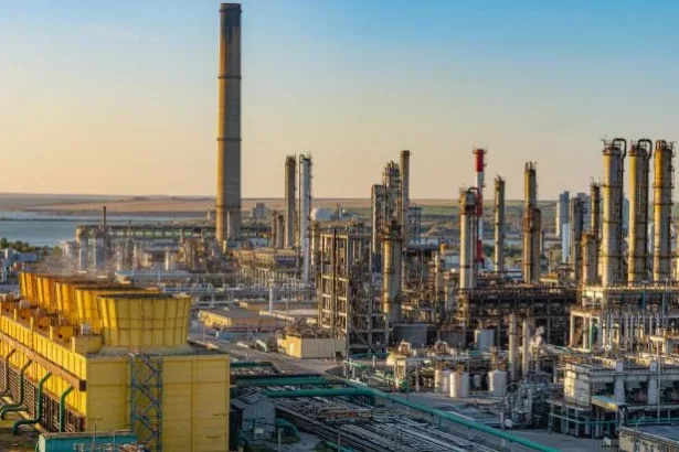 rompetrol rafinare profit ebitda de peste 27 mil usd cifra de afaceri creste cu 8 in t1 6a1e9db910d66