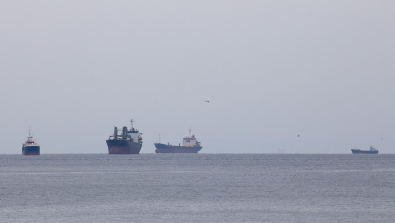 Ultimul șantier naval din Uniunea Europeană care recondiționează navele rusești pentru exportul gazului din Siberia: sancțiunile devin efective în 2027 1 singurul santier naval din ue care mai repara vasele cu care rusia isi exporta gazul din siberia sanctiunile intra in vigoare in 2027 6a1d5d838a57a