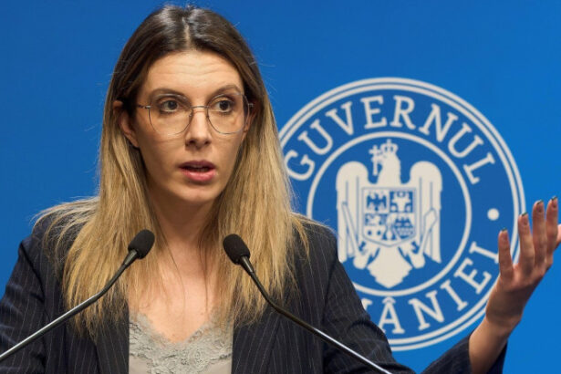 video amenzi de pana la 500 000 de lei si confiscarea utilajelor pentru balastierele ilegale proiect depus de diana buzoianu in parlament 6a206eaa76709
